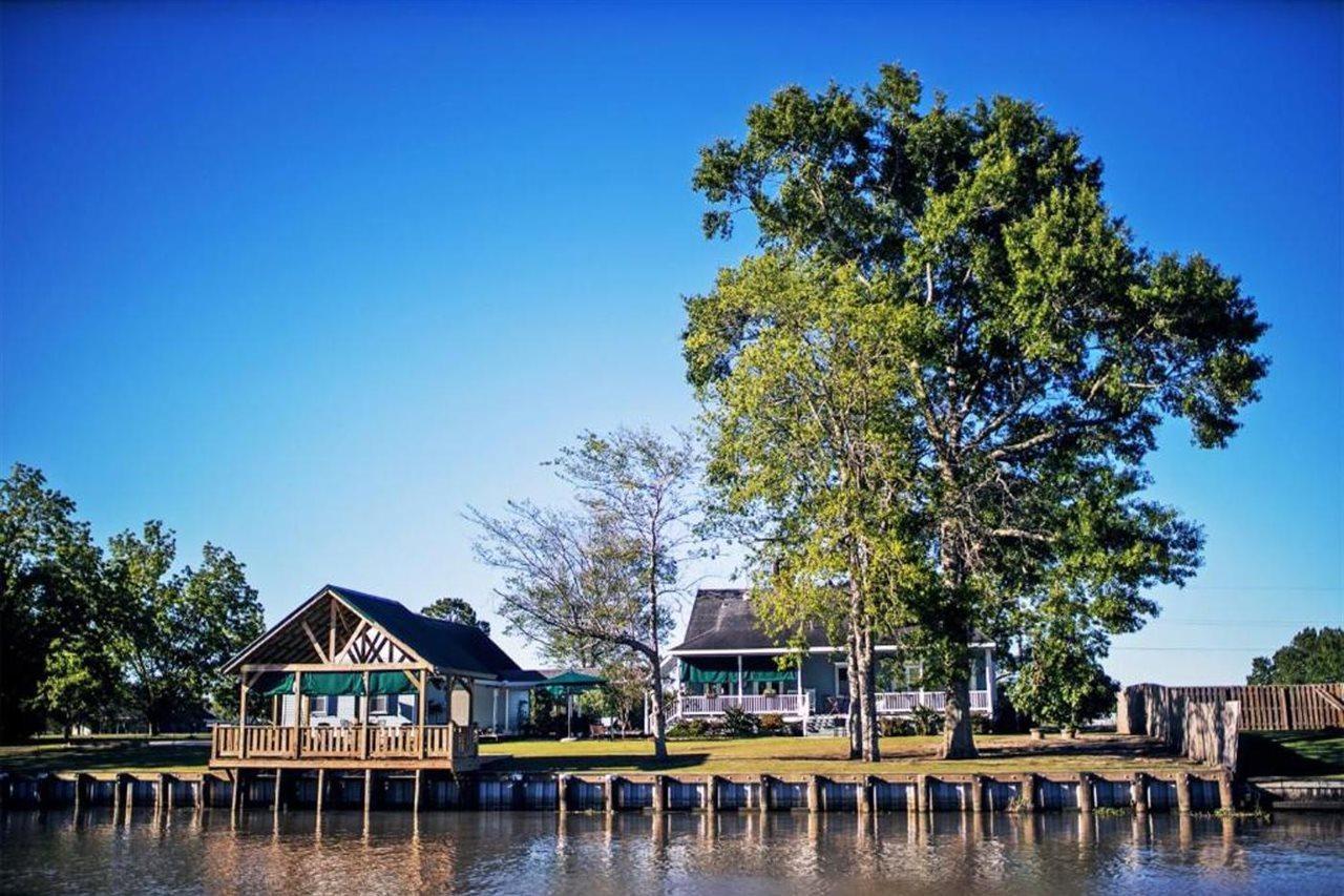 A Chateau On The Bayou Bed & Breakfast Raceland Экстерьер фото
