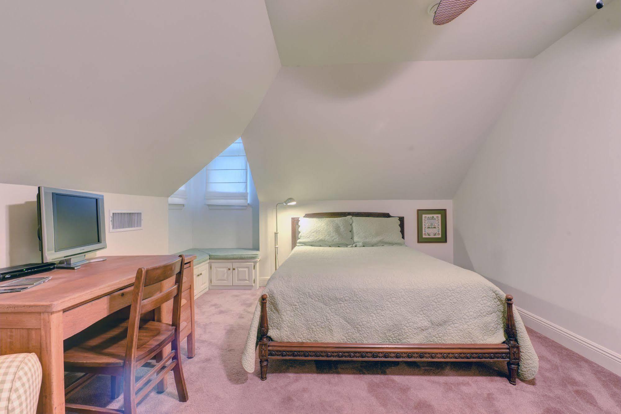 A Chateau On The Bayou Bed & Breakfast Raceland Экстерьер фото