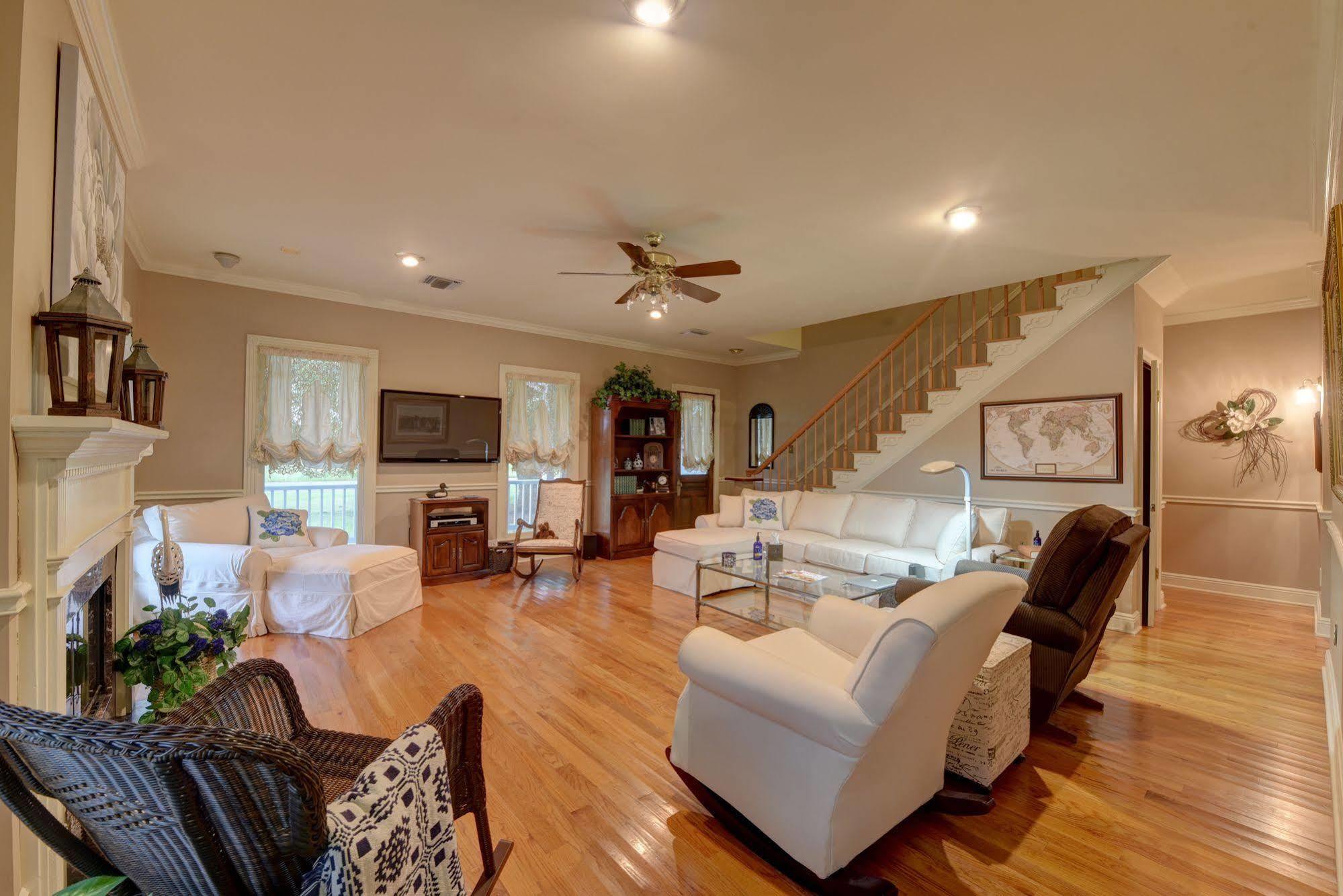 A Chateau On The Bayou Bed & Breakfast Raceland Экстерьер фото