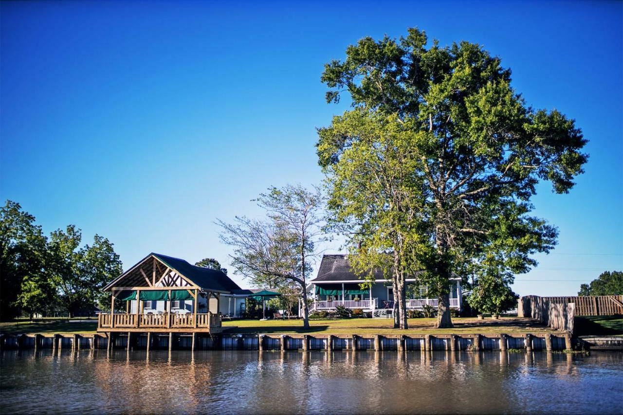 A Chateau On The Bayou Bed & Breakfast Raceland Экстерьер фото